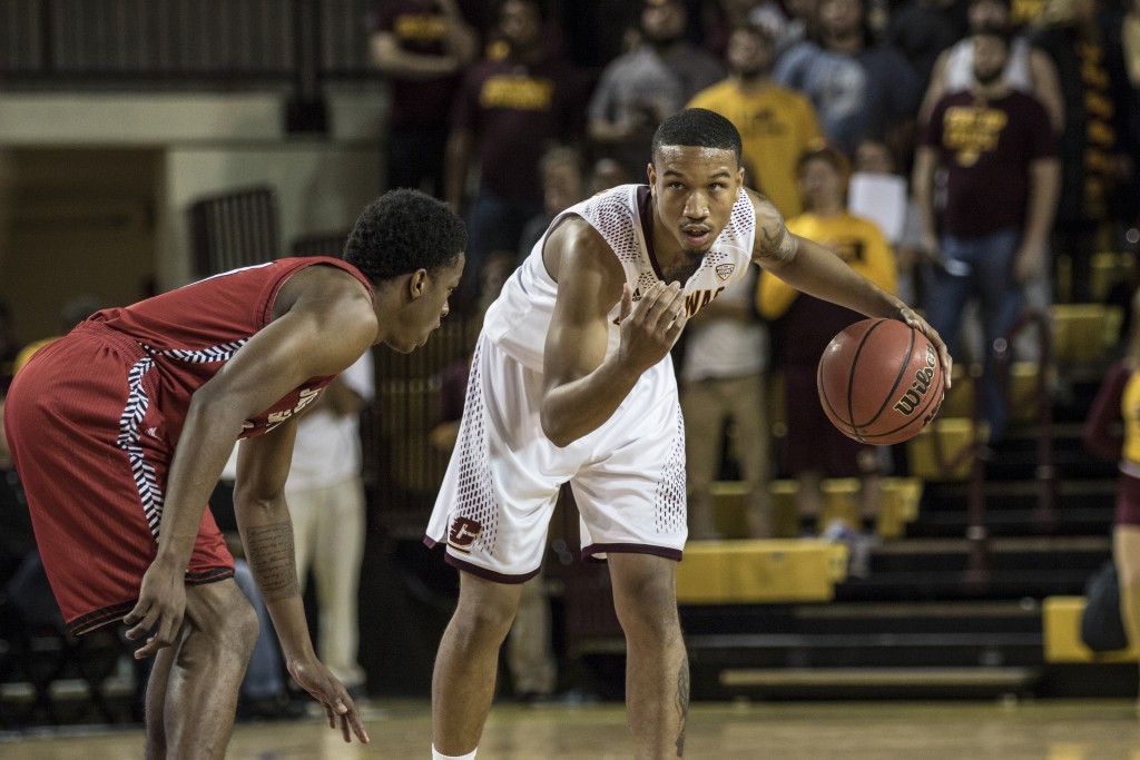 Rayshawn Simmons, right, calls for a teammate during the game against Jacksonville State University in McGuirk Arena, on the campus of Central Michigan University, Mt. Pleasant, Michgan, Friday, November 13, 2015.