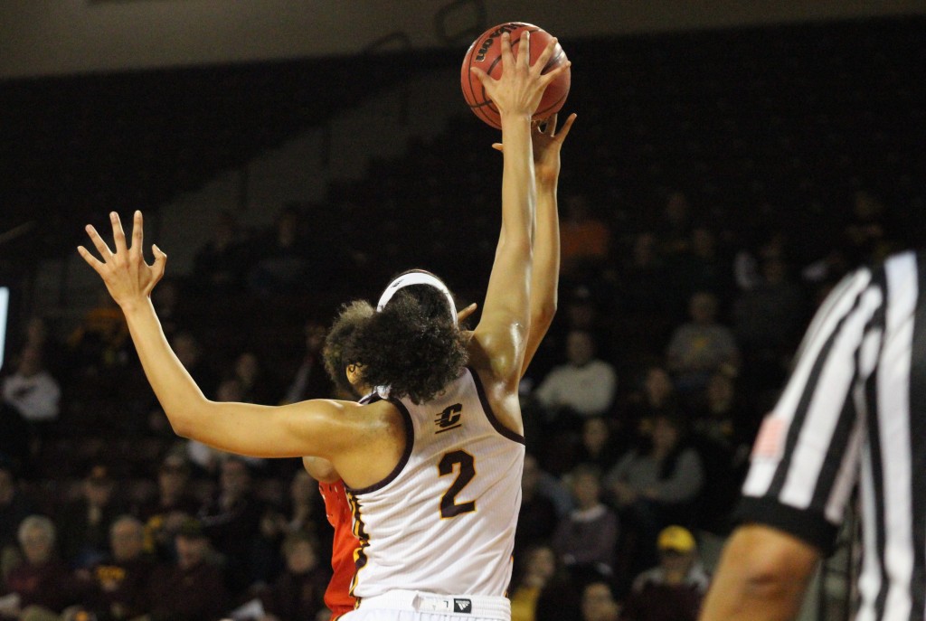 Forward Tinara Moore (2) gets a block against Bowling Green at McGurick Arena on the campus of Central Michigan University on Feb. 6, 2016.