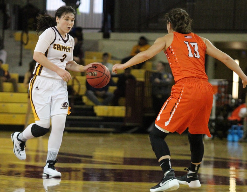Guard Presley Hudson (3) brings the ball up court in the 76-75 win against Bowling Green at McGurick Arena on the campus of Central Michigan University on Feb. 6, 2016.