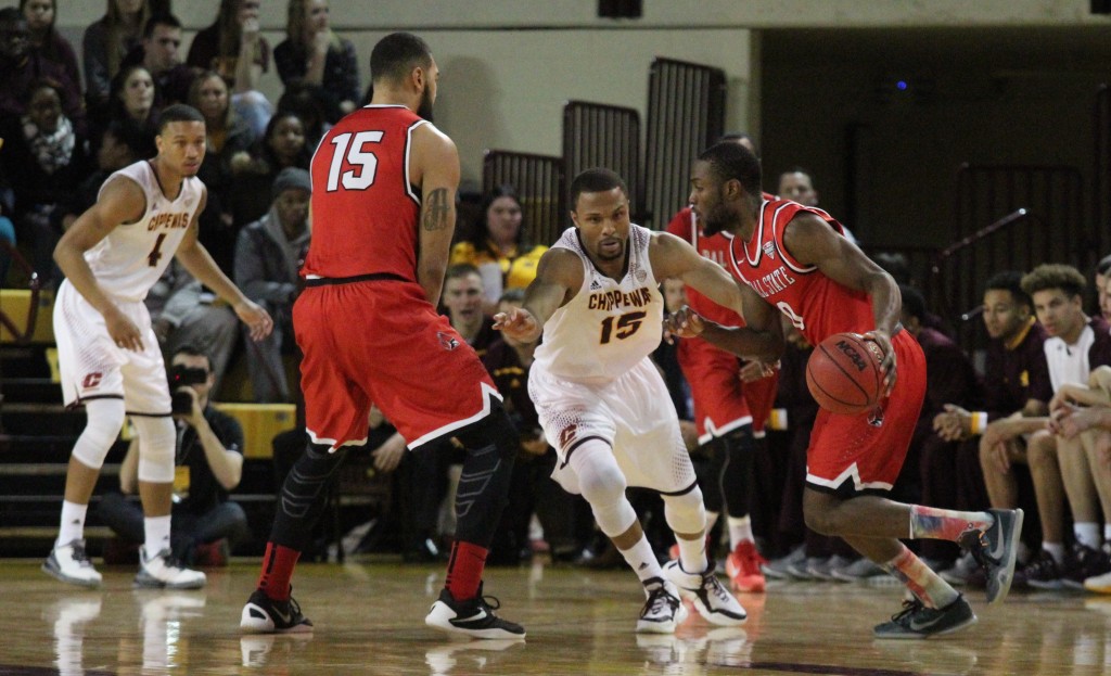 Guard Chris Fowler (15) fights through a screen in the loss against Ball State at McGuirck Arena on Saturday, Feb. 10.